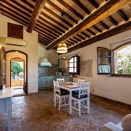 Agriturismo Val Di Tufo Montalcino Exterior photo