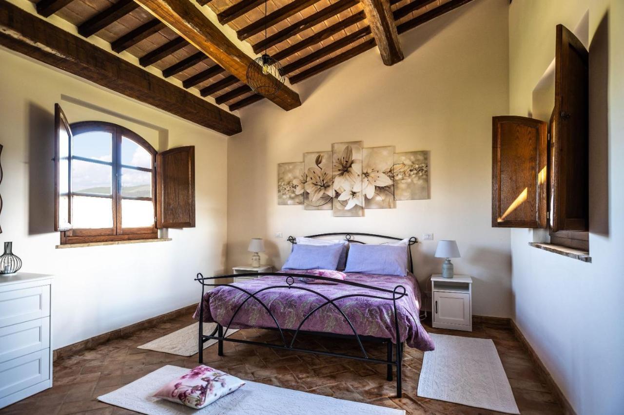 Agriturismo Val Di Tufo Montalcino Exterior photo